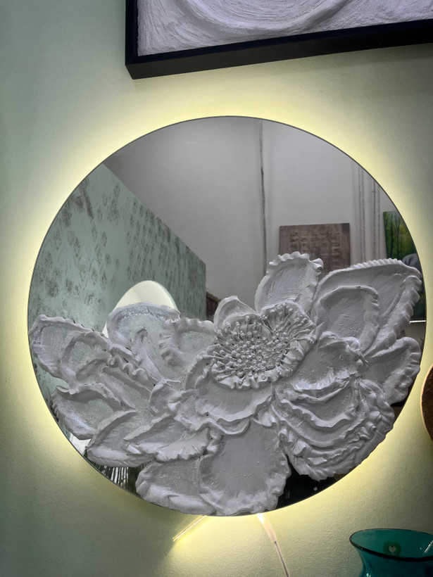 آینه دکوری گل برجسته